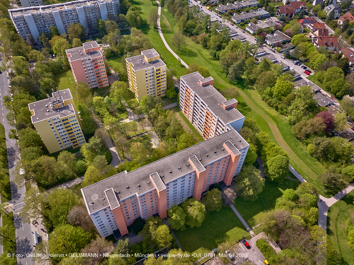 04.05.2023 - Sanierung am Karl-Marx-Ring 11-21 in Neuperlach